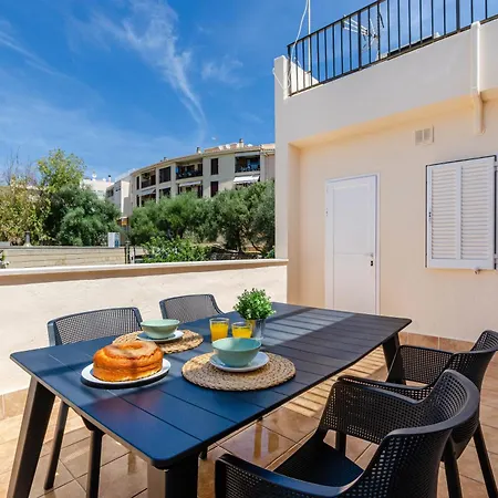 Port Apartment