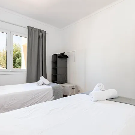 Apartment Port *